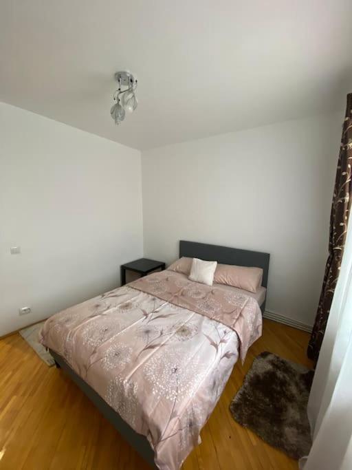 The Urban Hub 1 Apartment Iasi Exterior foto